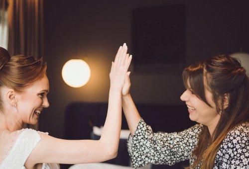 mobile - carousel-hero-element image-1